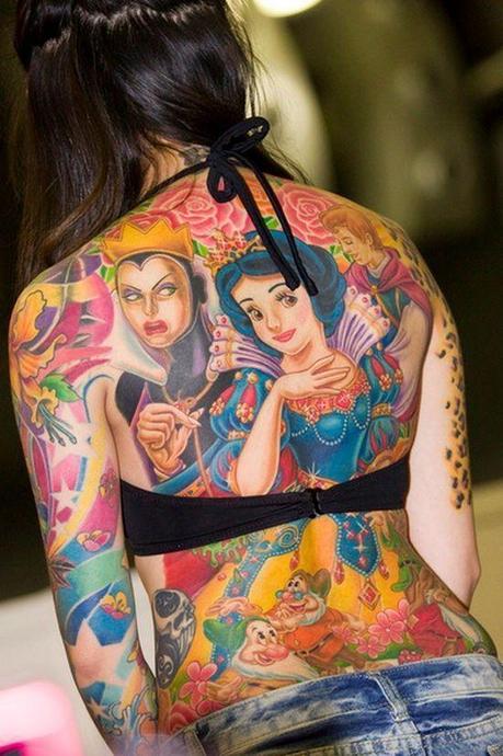 TATUAGGI CON I PERSONAGGI DISNEY - le foto più belle Diseny Tattoo