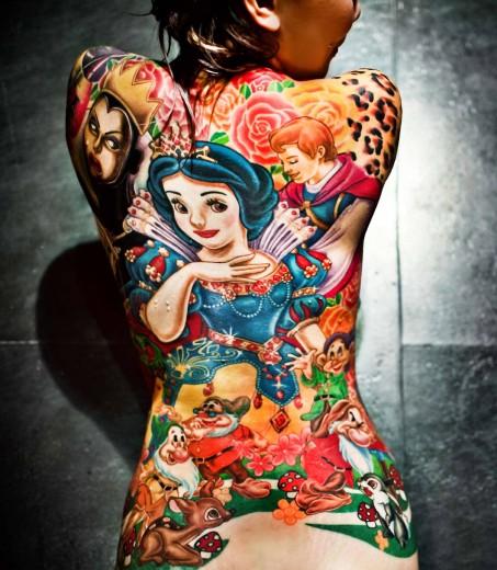 TATUAGGI CON I PERSONAGGI DISNEY - le foto più belle Diseny Tattoo