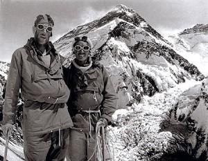 Sir Edmund Hillary e Tenzing Norgay alle pendici del Monte Everest