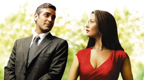 George Clooney e Catherine Zeta-Jones in Prima ti sposo e poi ti rovino dei fratelli Coen