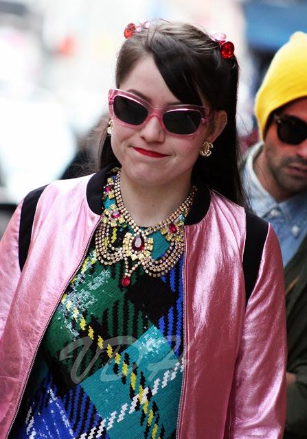 New york Fashion Week Street Style : Preppy Metallic
