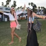 Alessandra Ambrosio hippy al Coachella Festival01
