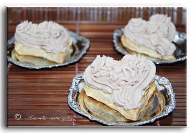 “Mousse di tonno su cuore di sfoglia”