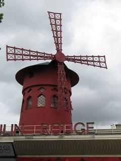 Moulin Rouge a Parigi