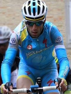 Spettacolo Nibali! Lo squalo vince la tappa ed il Giro del Trentino 2013