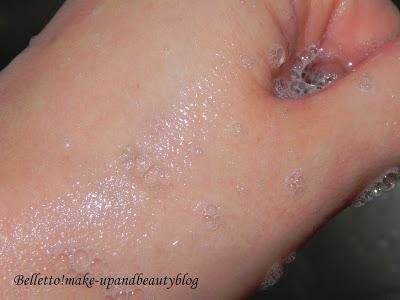 Dr Organic sapone liquido all'Aloe Vera...carezza per la pelle :) Dr Organic sapone liquido all'Aloe Vera...carezza per la pelle :)