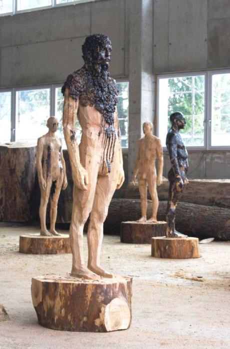 TEXTURES DI LEGNO NELLE MERAVIGLIOSE SCULTURE DI ARON DEMETZ