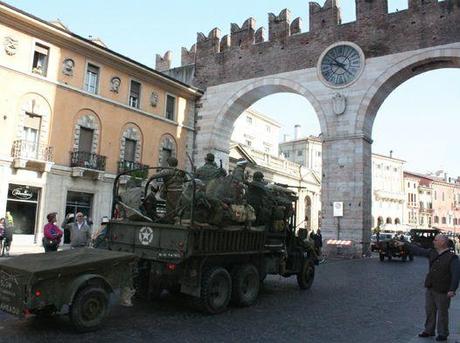 Verona: festa della Liberazione, commemorazione del 25 Aprile in Piazza Bra