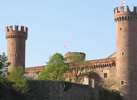 Adriano Olivetti, il visionario di Ivrea e la Bagna Cauda, un piatto del territorio.