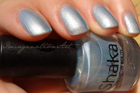 shaka icy blue 845 swatch swatches smalto nail polish unghie lacquer laquer review recensione celeste azzurro blu 
