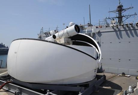 La marina americana è pronta ad adottare i cannoni laser