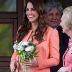 Kate Middleton compra passeggino azzurro: si scommette su maschietto