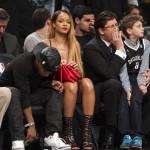 Rihanna alla partita di basket senza Chris Brown02