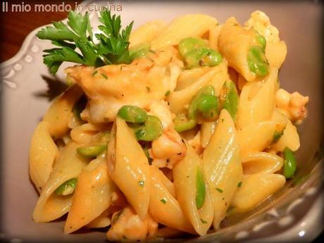 PENNE ALLA VODKA CON GAMBERI E FAVE