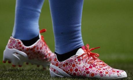 Caso di shoo(ut)ing nel mondo del calcio - Thiago Silva consiglia le scarpe ad Aguero