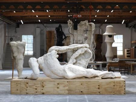 GAGOSIAN GALLERY ROMA - THOMAS HOUSEAGO - Roman Figures - Thomas Houseago Reclining Figure (For Rome), 2013