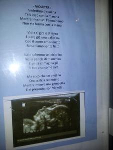 La Festa della Mamma. si presenta son Violetta