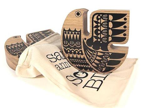 PATTERNS ISPIRATI DALLA TRADIZIONE GRAFICA FINLANDESE NEGLI ARTWORKS DI SANNA ANNUKKA PATTERNS ISPIRATI DALLA TRADIZIONE GRAFICA FINLANDESE NEGLI ARTWORKS DI SANNA ANNUKKA