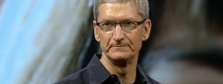 Apple paga ogni dollaro di tasse dovuto: Tim Cook interviene sulla convocazione del Senato USA tim_cook_w-650x245