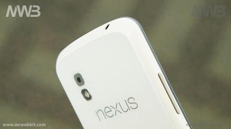 nexus 4 bianco da LG le prime immagini e video