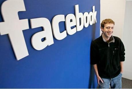 http://www.lussuosissimo.com/wp-content/uploads/2010/09/Mark-Zuckerberg.jpg