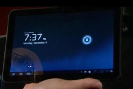 lockscreen Ecco il Tablet di Motorola con Android Honeycomb | Foto, caratteristiche tecniche e video