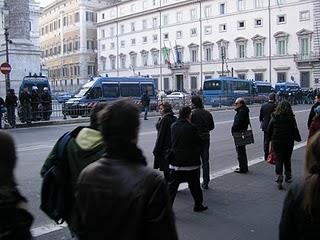 Roma 14 dicembre - Paradigma Genova 2001