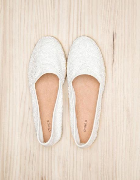 Bianco, crochet ed espadrillas