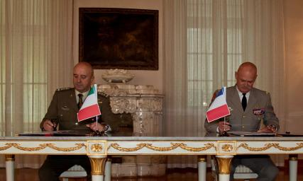 Verona/ Incontro tra i comandanti delle Forze Operative Terrestri Italiane e Francesi