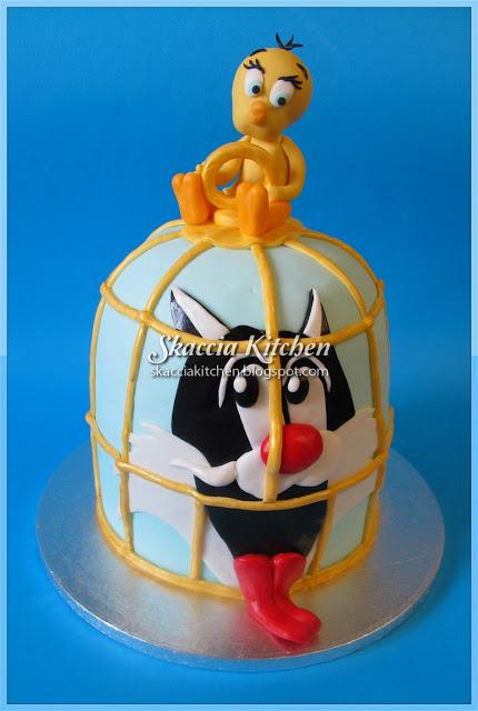 Looney Tunes Cakes