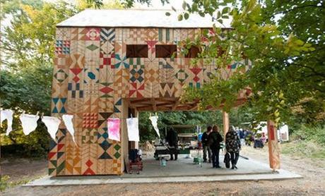 Architettura sostenibile - Ecology of Colour, rifugio multitasking a impatto zero