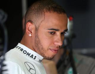 Lewis Hamilton non ha fiducia nei freni della Mercedes