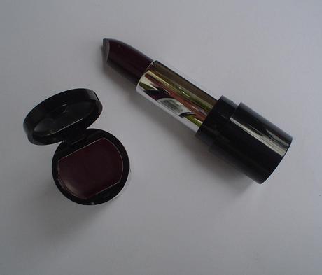 Famous Cosmetics: doppio pacchetto :)