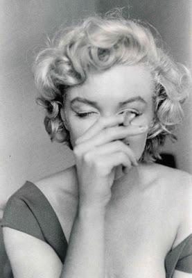 Smoking Marilyn