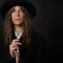 Napoli, Patti Smith and her band in concerto per Città della Scienza, 12 giugno 