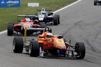 Raffaele Marciello mantiene la testa della F3 Europea Raffaele Marciello mantiene la testa della F3 Europea