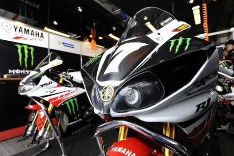 Yamaha YZF-R1 Team Yart 2013 Yamaha YZF-R1 Team Yart 2013