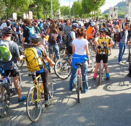 Ciemmona 2013: viaggiandoValDi presente!! critical mass_Roma_2013_viaggiandovaldi