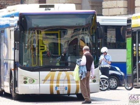  Gli autobus del Festival del centenario areniano