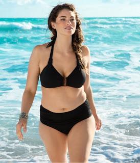 H&M; beach wear: la moda mare per le donne curvy