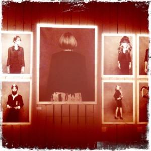 The Little Black Jacket di Chanel, quando la giacca va in mostra