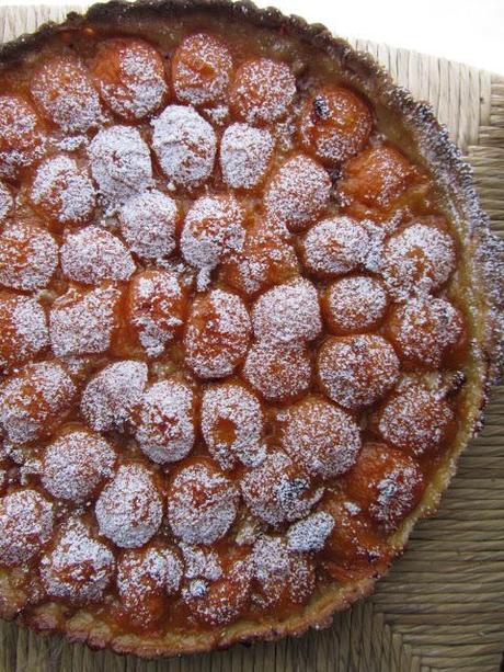 Crostata Gluten Free di Albicocche fresche, Mandorle e Maraschino.