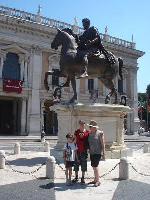 Viaggio a Roma (post pieno di foto turistiche, astenersi non interessati)