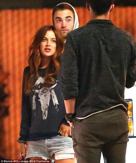 Robert Pattinson riley keough