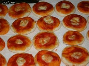 Pizzette pizzette-al-pomodoro