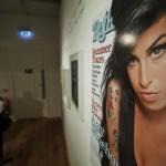 Londra, al via la mostra Amy Winehouse A Family Portrait 01