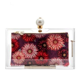 La Pandora clutch bag di Charlotte Olympia piace alle star… e non solo