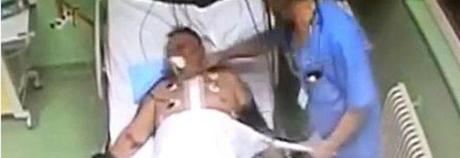 20130704 medico picchia paziente Un medico russo prende a pugni un paziente appena operato al cuore [Video]