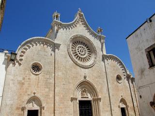 Ostuni, la città bianca.