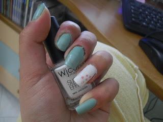 Un po' di shopping pre-saldi ;) Un po' di shopping pre-saldi ;)